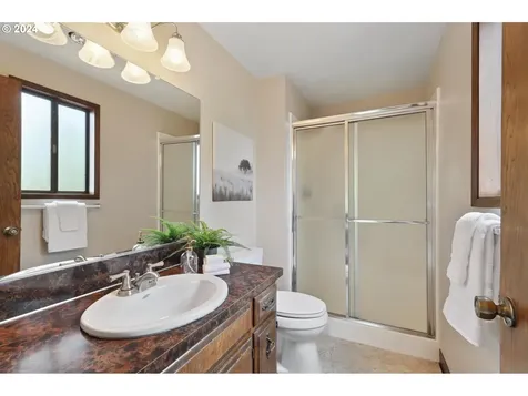 11335 Sw Cottonwood Lane Portland OR 97223