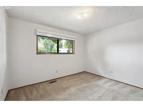 11335 Sw Cottonwood Lane Portland OR 97223