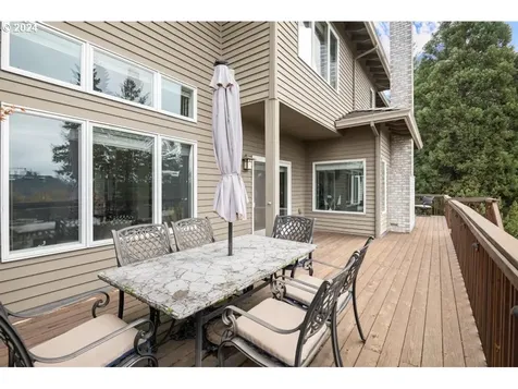 3900 Edgewood Court West Linn OR 97068
