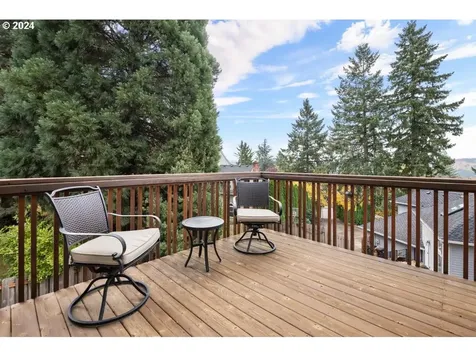 3900 Edgewood Court West Linn OR 97068