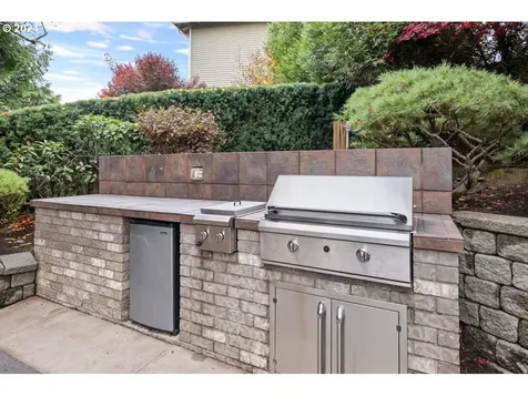 3900 Edgewood Court West Linn OR 97068