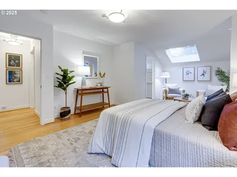 3350 NW Luray Terrace Portland OR 97210