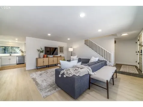 2786 Elysium Avenue Eugene OR 97401