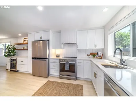 2786 Elysium Avenue Eugene OR 97401