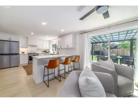 2786 Elysium Avenue Eugene OR 97401