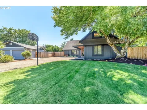 2786 Elysium Avenue Eugene OR 97401