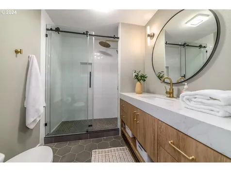 2786 Elysium Avenue Eugene OR 97401