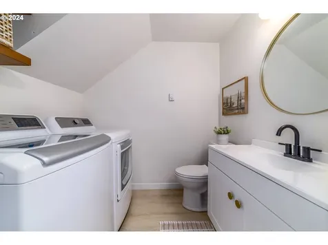 2786 Elysium Avenue Eugene OR 97401