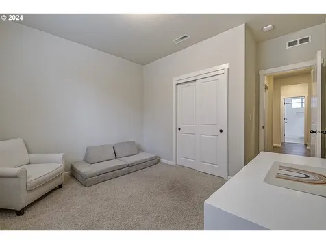 2543 NE Verbena Circle Camas WA 98607