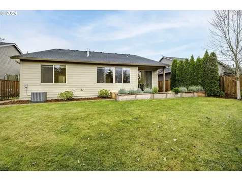 2543 NE Verbena Circle Camas WA 98607