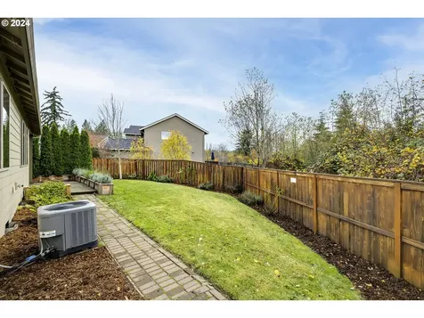 2543 NE Verbena Circle Camas WA 98607