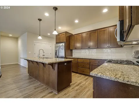2543 NE Verbena Circle Camas WA 98607
