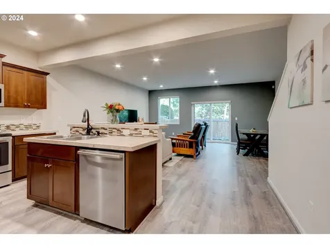 17208 SW 119th Place Portland OR 97224
