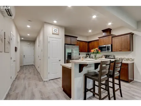 17208 SW 119th Place Portland OR 97224