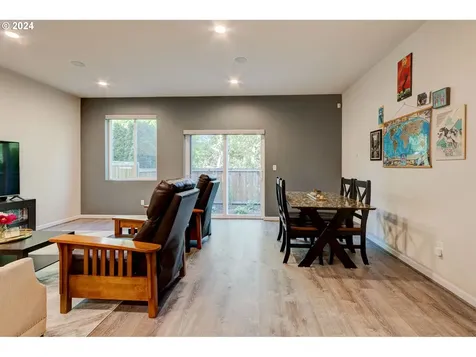 17208 SW 119th Place Portland OR 97224