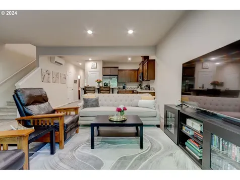 17208 SW 119th Place Portland OR 97224