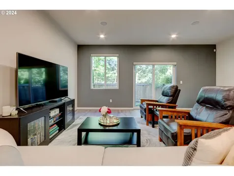 17208 SW 119th Place Portland OR 97224
