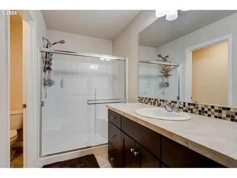 17208 SW 119th Place Portland OR 97224