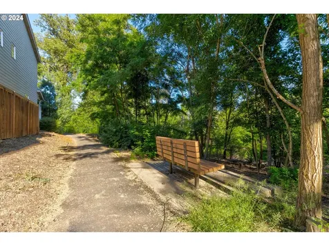 17208 SW 119th Place Portland OR 97224