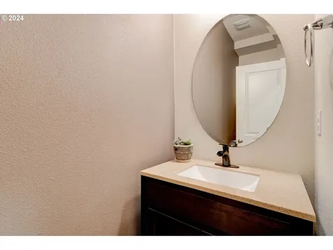 17208 SW 119th Place Portland OR 97224