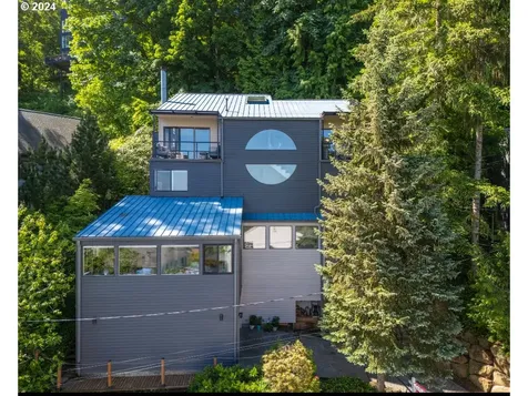 2812 NW Ariel Terrace Portland OR 97210