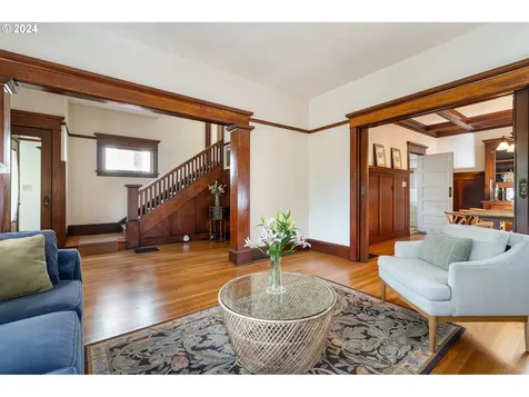 2614 Ne 41st Avenue Portland OR 97212