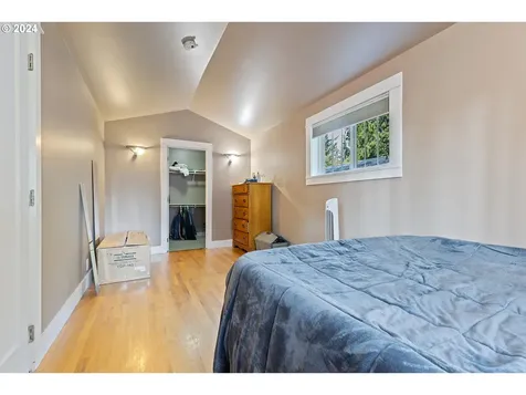 165 Ne 202nd Avenue Portland OR 97230