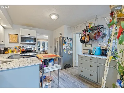 165 Ne 202nd Avenue Portland OR 97230