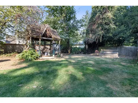 165 Ne 202nd Avenue Portland OR 97230