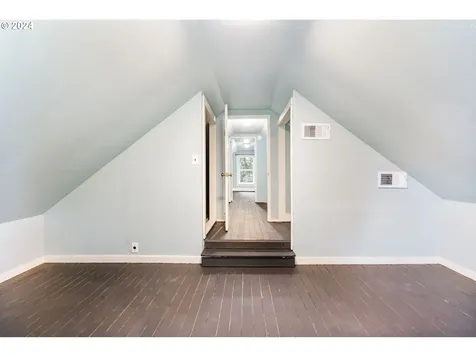 4319 SE Bybee Boulevard Portland OR 97206