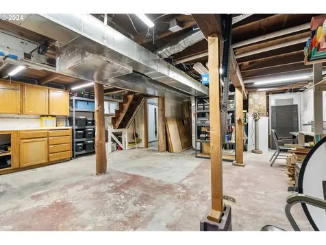 4319 SE Bybee Boulevard Portland OR 97206