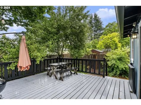 4319 SE Bybee Boulevard Portland OR 97206