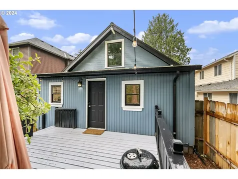 4319 SE Bybee Boulevard Portland OR 97206