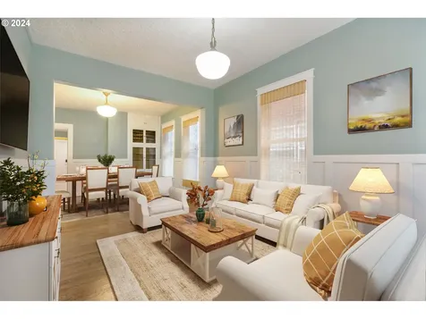 4319 SE Bybee Boulevard Portland OR 97206