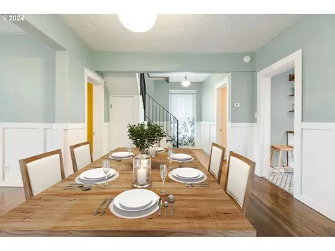 4319 SE Bybee Boulevard Portland OR 97206