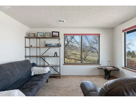 17373 Deer Park Loop Baker City OR 97814