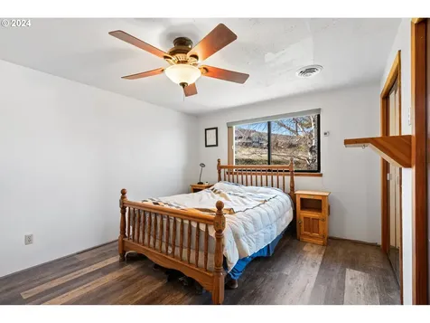 17373 Deer Park Loop Baker City OR 97814