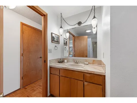 17373 Deer Park Loop Baker City OR 97814