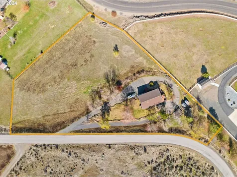 17373 Deer Park Loop Baker City OR 97814