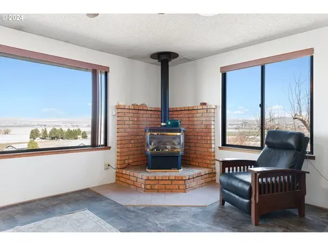 17373 Deer Park Loop Baker City OR 97814