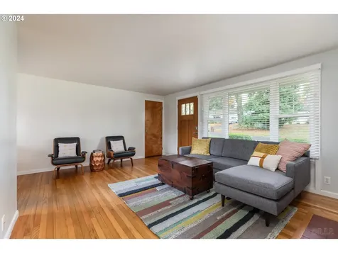 12820 SW Edgewood Street Portland OR 97225