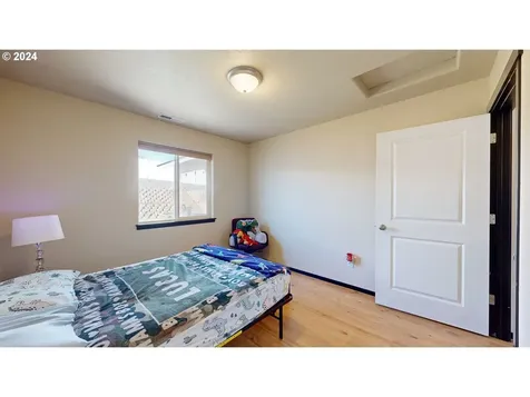 2614 Curlew Street Umatilla OR 97882