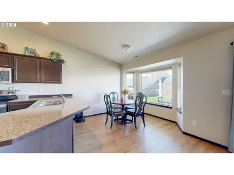 2614 Curlew Street Umatilla OR 97882