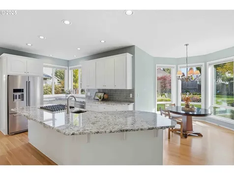11060 SW Byrom Terrace Tualatin OR 97062