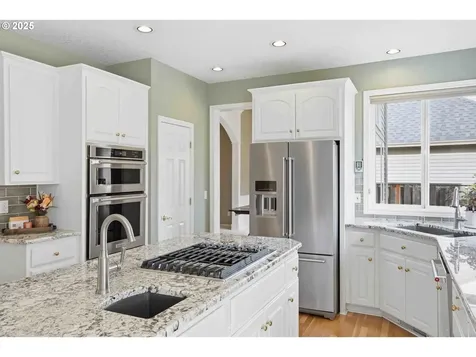11060 SW Byrom Terrace Tualatin OR 97062
