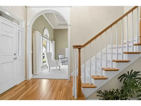 11060 SW Byrom Terrace Tualatin OR 97062