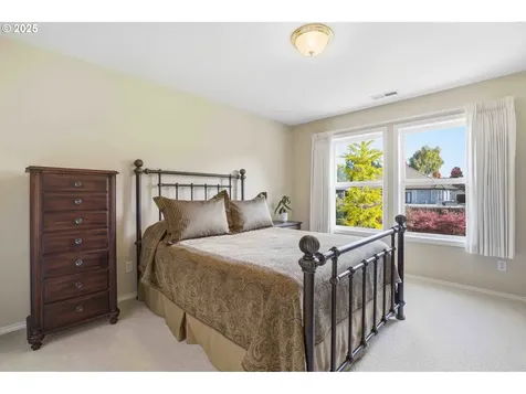 11060 SW Byrom Terrace Tualatin OR 97062