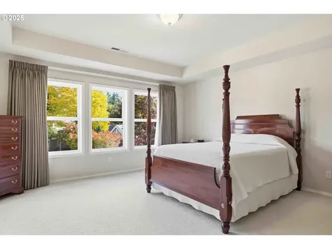 11060 SW Byrom Terrace Tualatin OR 97062