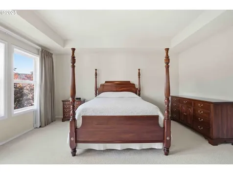 11060 SW Byrom Terrace Tualatin OR 97062