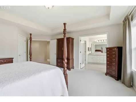 11060 SW Byrom Terrace Tualatin OR 97062